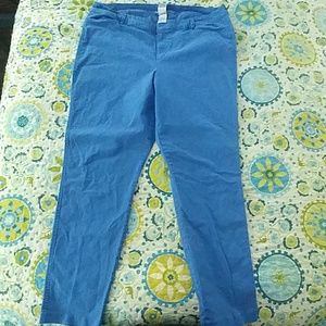 Old Navy Chino pixie pants